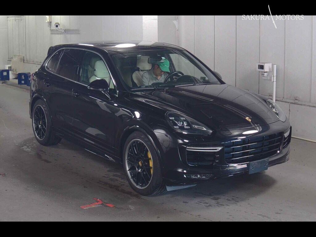 PORSCHE CAYENNE 4WD TURBO S