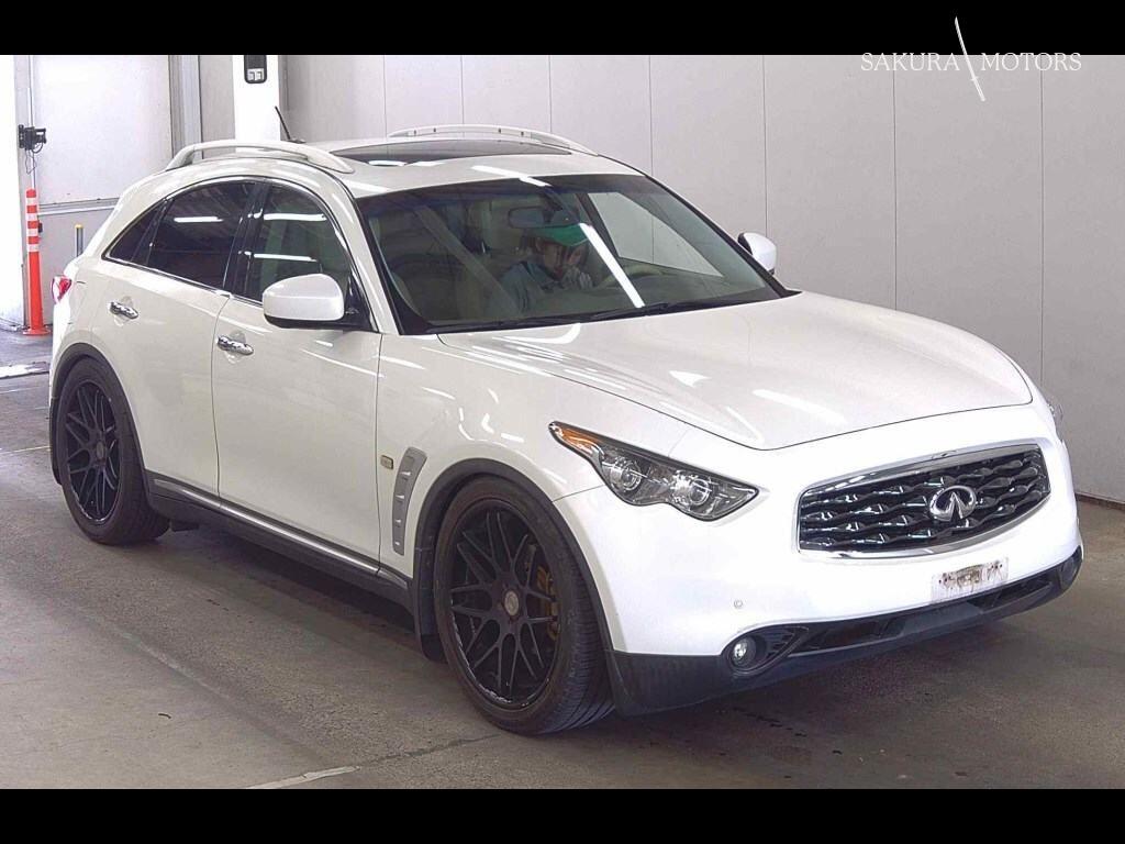 INFINITI FX35
