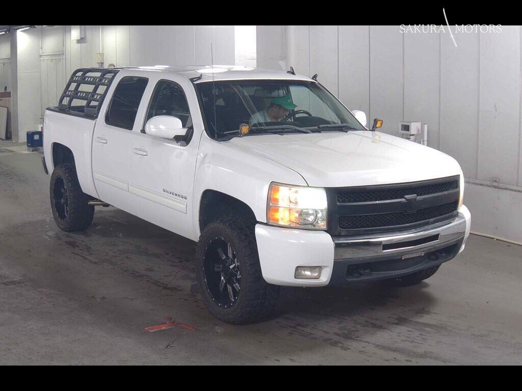 CHEVROLET SILVERADO 4D 4WD LS EXTENDED CAB
