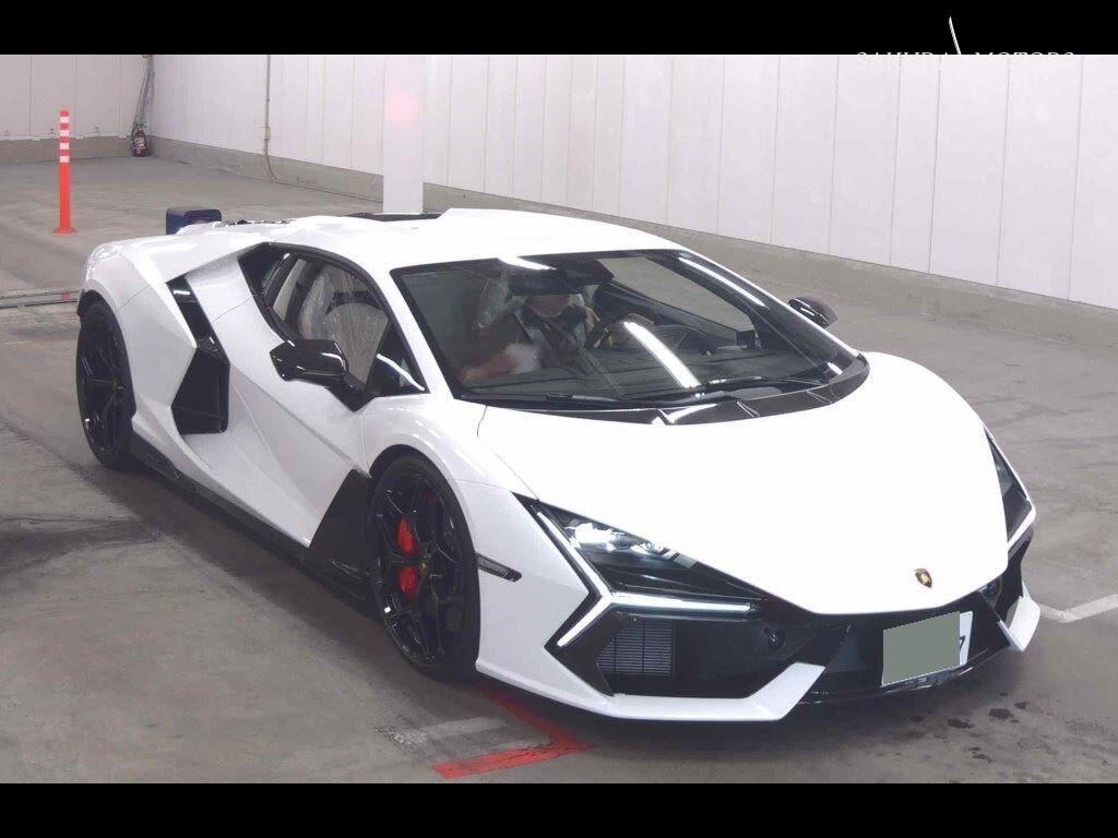 LAMBORGHINI REVUELTO 4WD