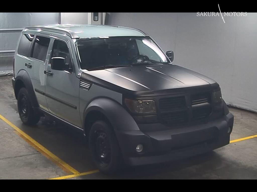DODGE NITRO 4WD SXT