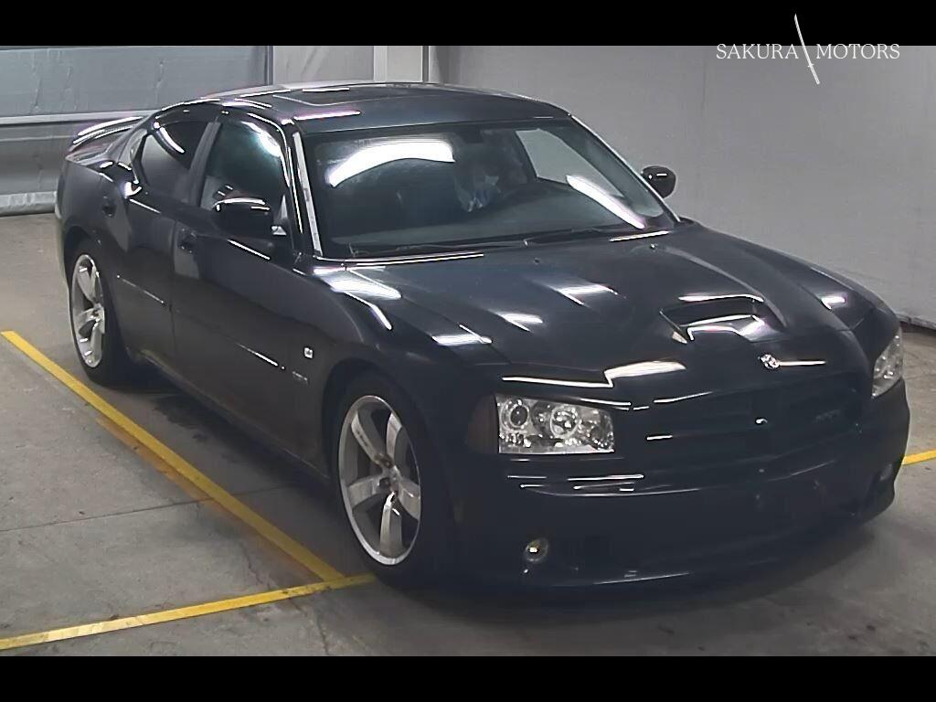 DODGE CHARGER 4D SRT8