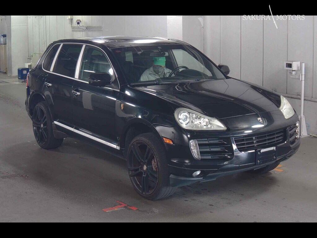 PORSCHE CAYENNE 4WD BASE GRADE