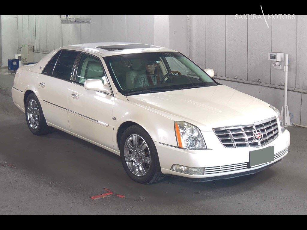 CADILLAC DTS PLATINUM