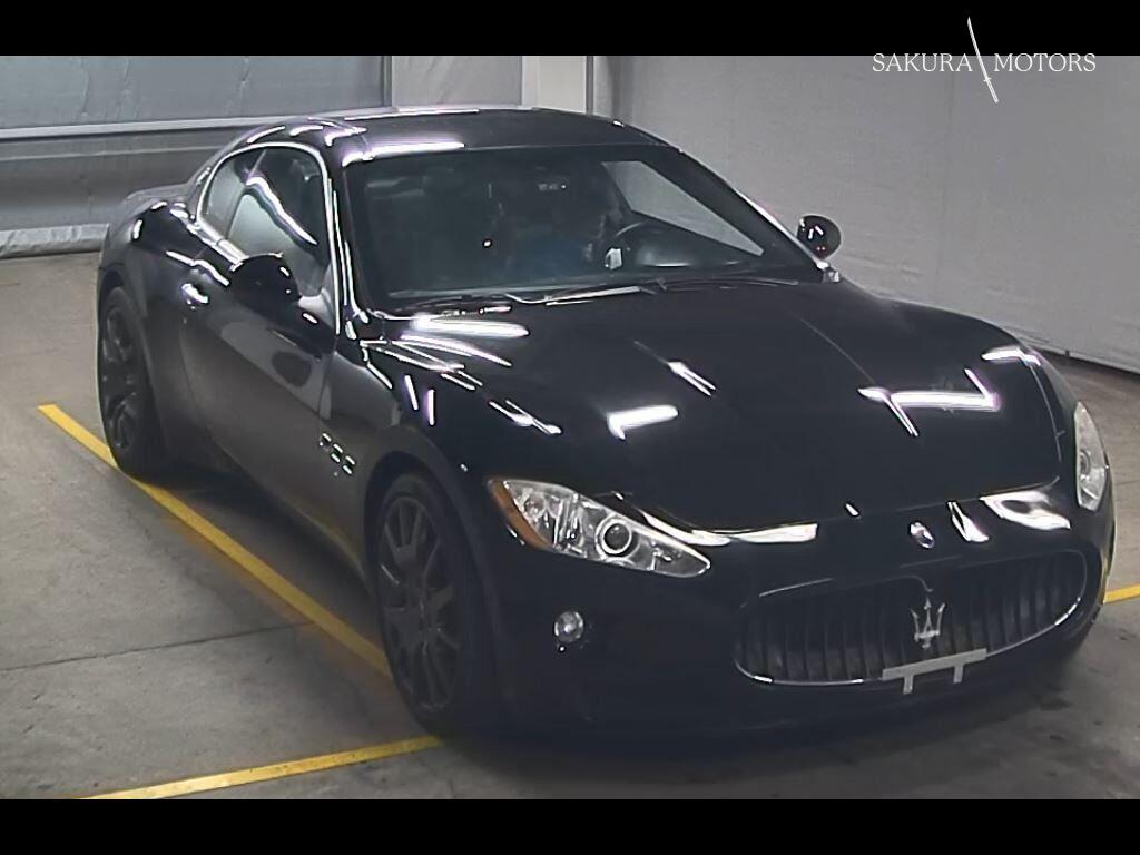 MASERATI GRANTURISMO BASE GRADE