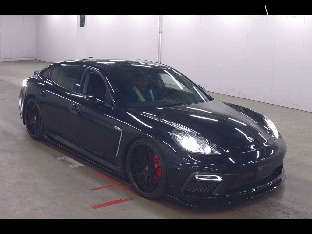 PORSCHE PANAMERA 5D