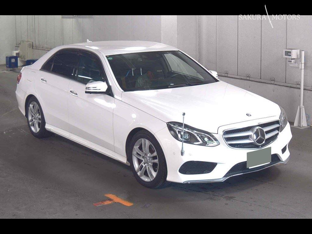 MERCEDES BENZ E-CLASS 4D 4WD E300 4MATIC AVANTGARDE