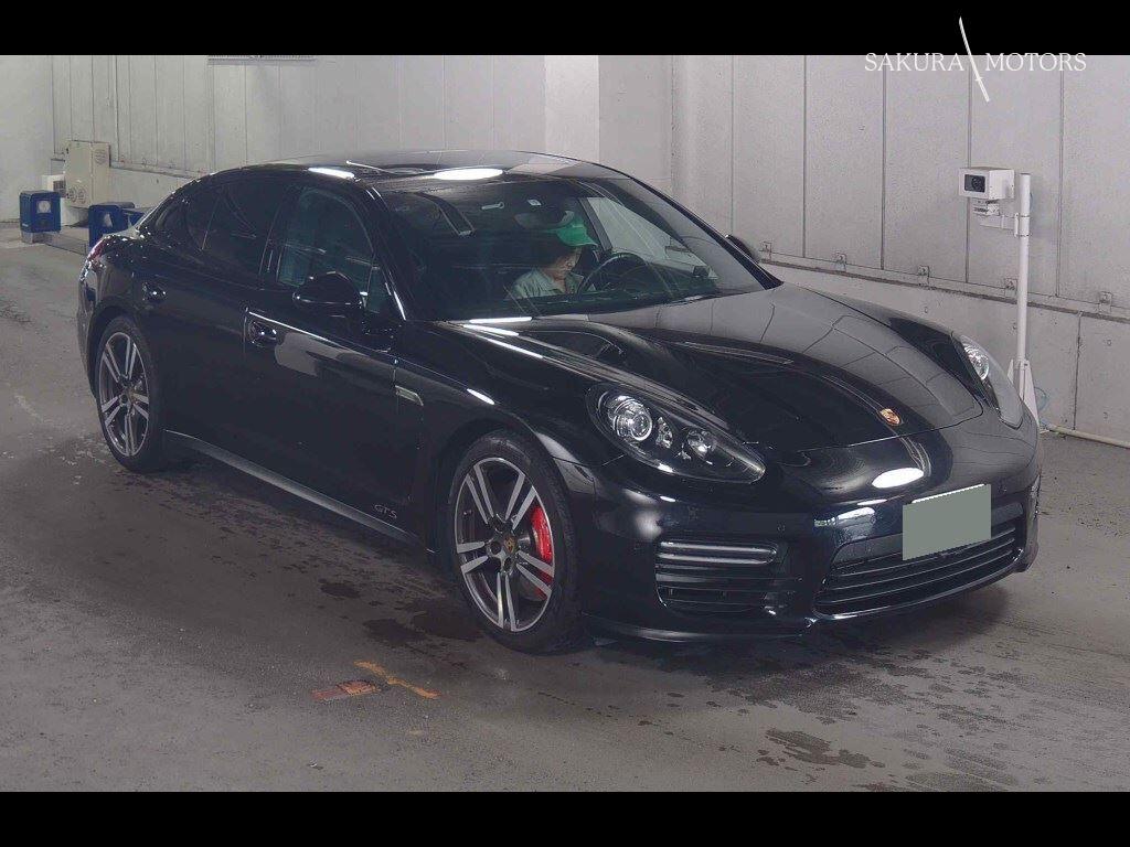 PORSCHE PANAMERA 5D 4WD GTS