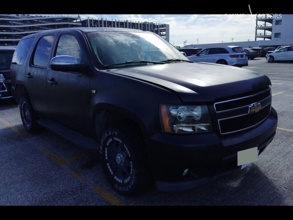 CHEVROLET TAHOE 5D 4WD