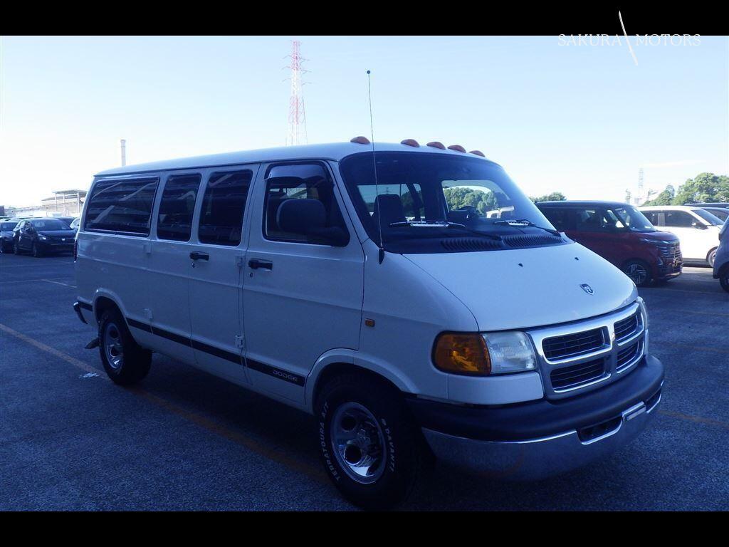 DODGE RAM 4D BASE GRADE