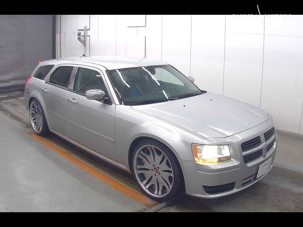 DODGE MAGNUM SE