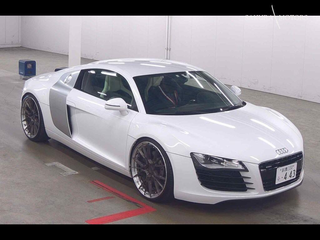 AUDI R8 4WD 4.2FSI QUATTRO