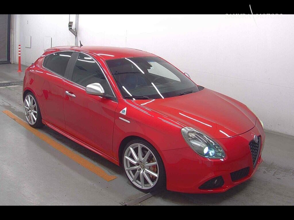 ALFA ROMEO GIULIETTA 5D QUADRIFOGLIO VERDE