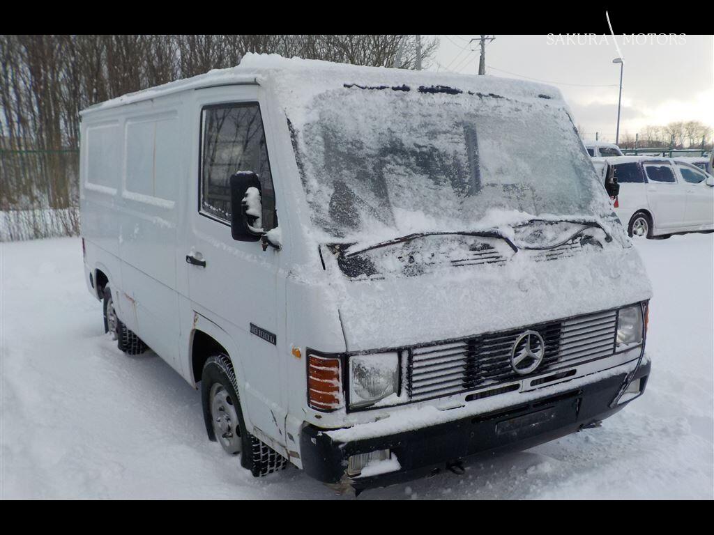 MERCEDES BENZ TRANSPORTER 4D 100D