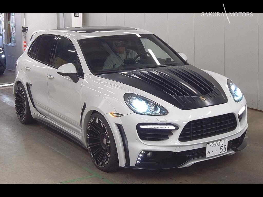 PORSCHE CAYENNE 4WD TURBO