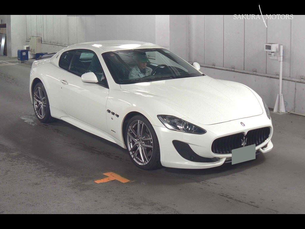 MASERATI GRANTURISMO SPORTS MC AUTO SHIFT