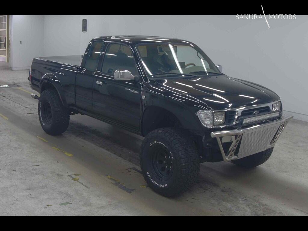 AMERICA TOYOTA TACOMA 4WD SR-5