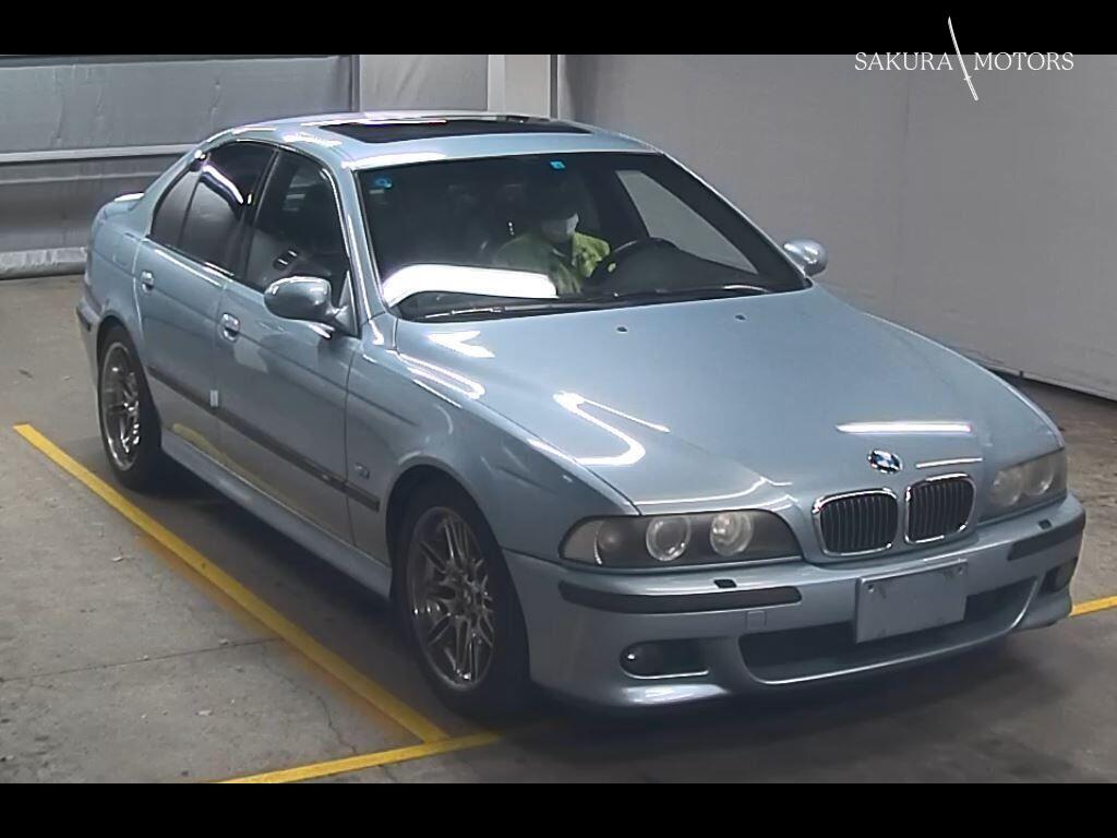 BMW M5 4D M5