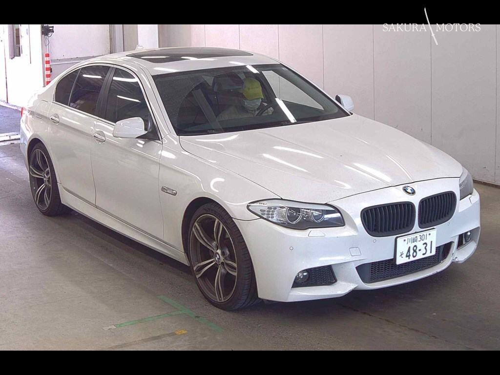 BMW 5 SERIES 4D 528I