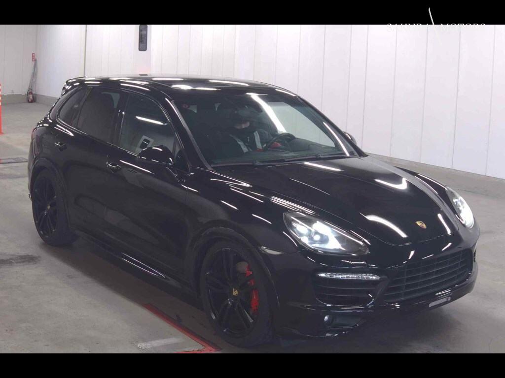 PORSCHE CAYENNE 4WD TURBO
